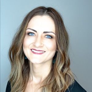 Meet your Posher, Sharlene